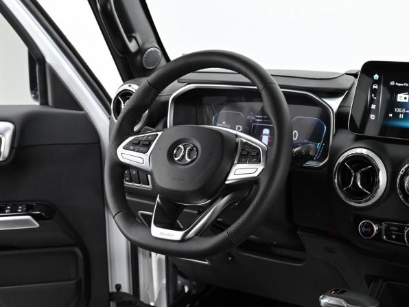 BAIC BJ40 I Рестайлинг с пробегом 2026 года, цена 3 249 000 рублей, 21 км, внедорожник, Автокод Объявления
