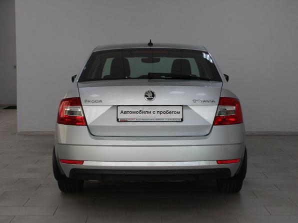 Skoda Octavia III (A7) Рестайлинг с пробегом 2020 года, цена 1 999 900 рублей, 122543 км, лифтбек, Автокод Объявления