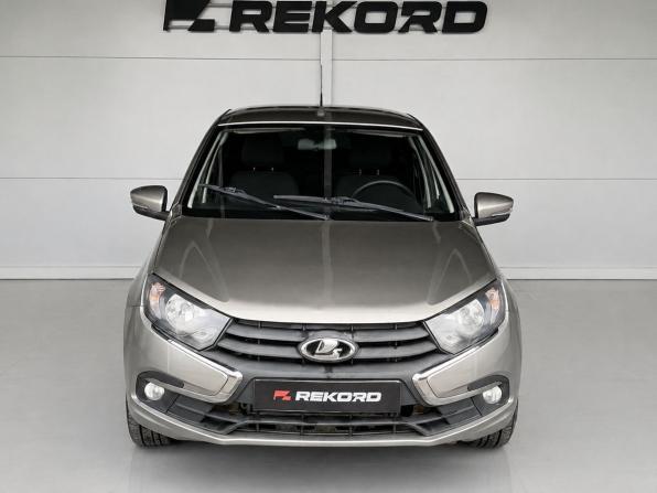 Lada (ВАЗ) Granta I Рестайлинг с пробегом 2019 года, цена 789 000 рублей, 136248 км, хэтчбек, Автокод Объявления