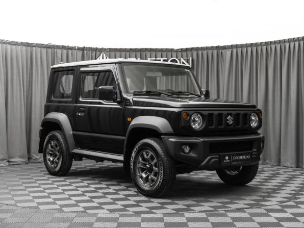 Suzuki Jimny IV с пробегом 2021 года, цена 3 580 000 рублей, 4476 км, внедорожник, Автокод Объявления