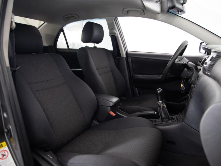 Toyota Corolla IX (E120 E130) Рестайлинг Санкт-Петербург  - изображение 11