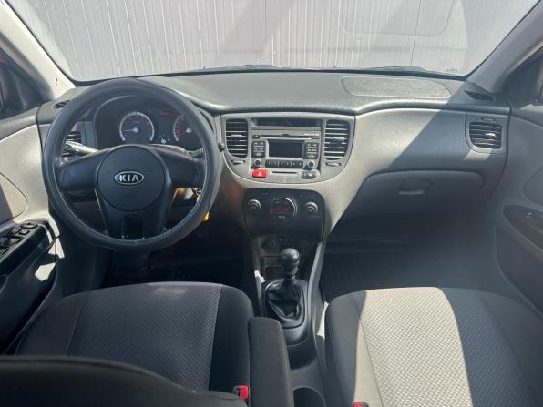 Kia Rio II Рестайлинг с пробегом 2009 года, цена 572 000 рублей, 166019 км, седан, Автокод Объявления