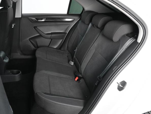 Volkswagen Polo VI с пробегом 2021 года, цена 1 719 000 рублей, 126906 км, лифтбек, Автокод Объявления