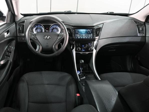 Hyundai Sonata VI (YF) с пробегом 2012 года, цена 1 199 000 рублей, 146102 км, седан, Автокод Объявления