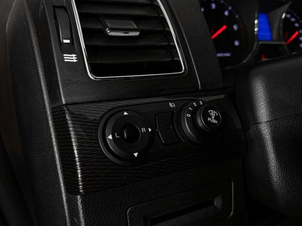 Chevrolet Captiva I Рестайлинг 2 с пробегом 2013 года, цена 1 236 400 рублей, 161949 км, внедорожник, Автокод Объявления