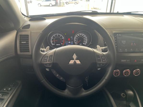 Mitsubishi Outlander II Рестайлинг с пробегом 2011 года, цена 1 046 500 рублей, 200306 км, внедорожник, Автокод Объявления