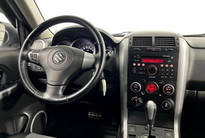 Suzuki Grand Vitara II Рестайлинг 2 с пробегом 2013 года, цена 1 345 000 рублей, 184380 км, внедорожник, Автокод Объявления