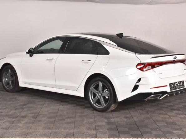 Kia K5 III с пробегом 2021 года, цена 1 830 000 рублей, 91191 км, седан, Автокод Объявления