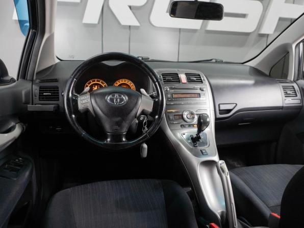 Toyota Auris I с пробегом 2007 года, цена 679 000 рублей, 183555 км, хэтчбек, Автокод Объявления