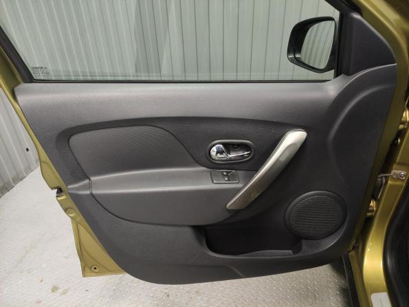 Renault Sandero II с пробегом 2016 года, цена 999 000 рублей, 85233 км, хэтчбек, Автокод Объявления