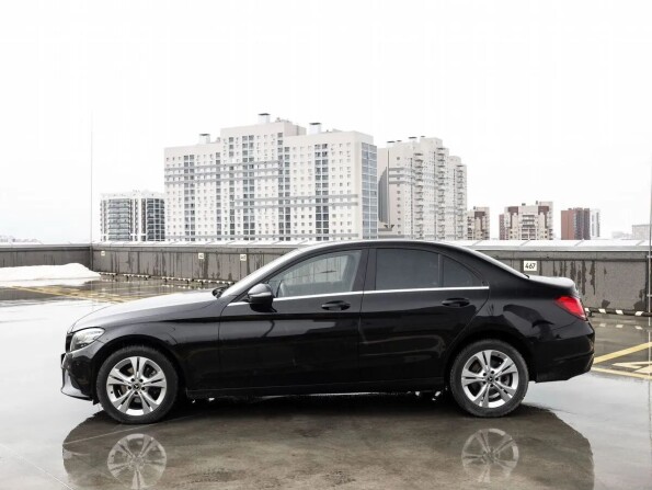 Mercedes-Benz C-Класс IV (W205) Рестайлинг с пробегом 2019 года, цена 2 850 000 рублей, 130000 км, седан, Автокод Объявления