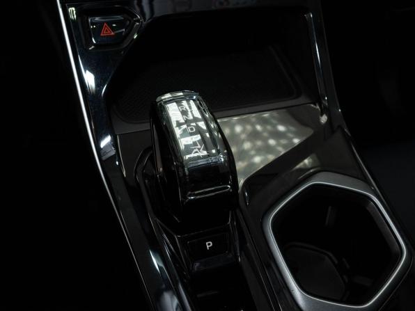 Geely Atlas II с пробегом 2024 года, цена 2 894 000 рублей, 35037 км, внедорожник, Автокод Объявления