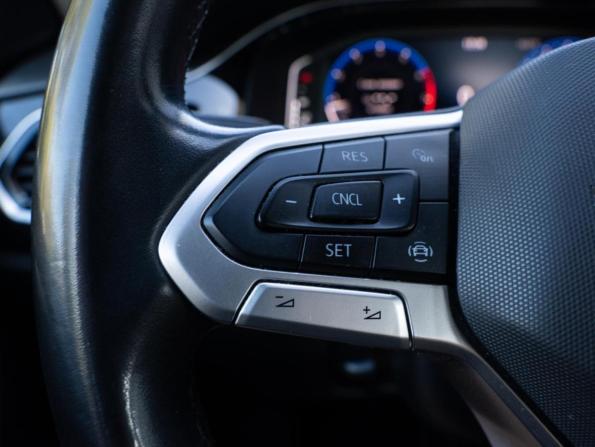 Volkswagen Polo VI с пробегом 2020 года, цена 1 550 000 рублей, 129391 км, лифтбек, Автокод Объявления
