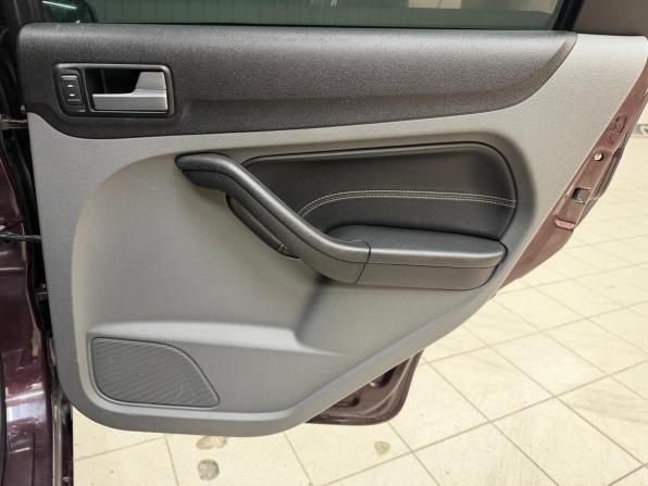 Ford Focus II Рестайлинг с пробегом 2008 года, цена 498 000 рублей, 236689 км, хэтчбек, Автокод Объявления