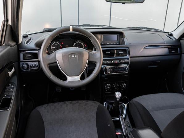 Lada (ВАЗ) Priora I Рестайлинг с пробегом 2018 года, цена 800 000 рублей, 102504 км, седан, Автокод Объявления