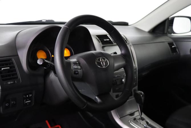 Toyota Corolla X (E140 E150) Рестайлинг с пробегом 2011 года, цена 959 990 рублей, 194021 км, седан, Автокод Объявления