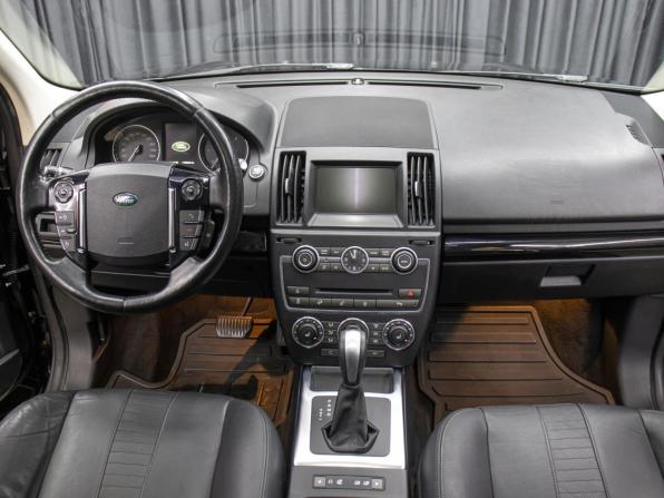 Land Rover Freelander II Рестайлинг 2 с пробегом 2013 года, цена 1 749 000 рублей, 178631 км, внедорожник, Автокод Объявления