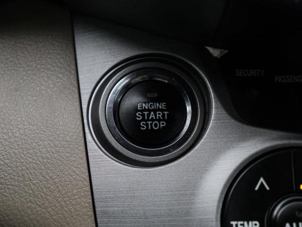 Toyota RAV4 III (XA30) с пробегом 2008 года, цена 1 140 000 рублей, 280273 км, внедорожник, Автокод Объявления