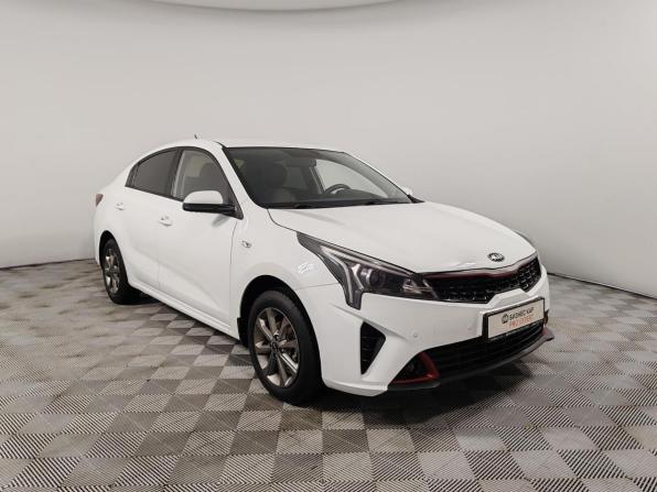 Kia Rio IV Рестайлинг с пробегом 2020 года, цена 1 499 000 рублей, 110289 км, седан, Автокод Объявления
