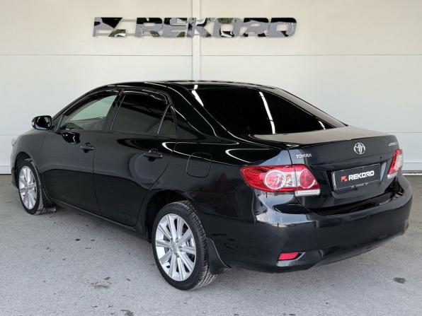 Toyota Corolla X (E140 E150) Рестайлинг с пробегом 2010 года, цена 1 100 000 рублей, 190000 км, седан, Автокод Объявления