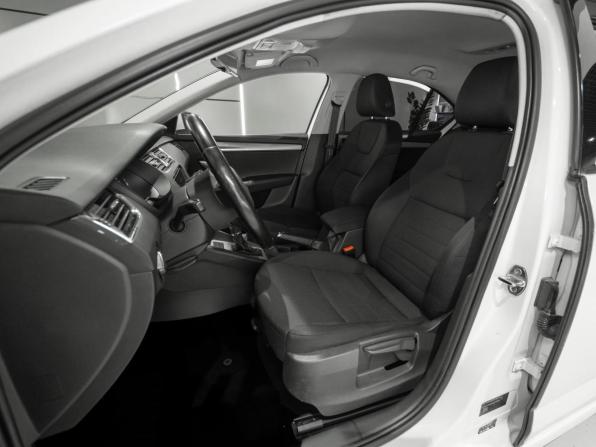 Skoda Octavia III (A7) с пробегом 2013 года, цена 990 000 рублей, 201717 км, лифтбек, Автокод Объявления
