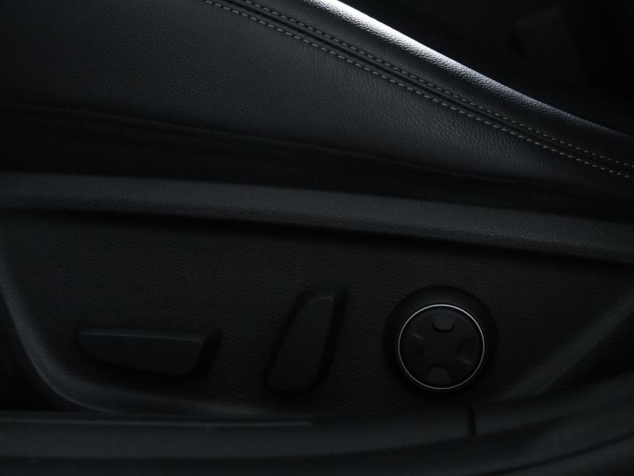 Genesis G70 I Рестайлинг Санкт-Петербург  - изображение 18