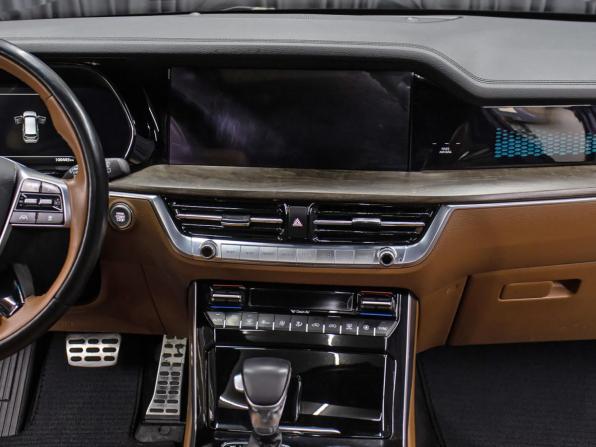 Kia Mohave I Рестайлинг 2 с пробегом 2022 года, цена 4 598 000 рублей, 100410 км, внедорожник, Автокод Объявления
