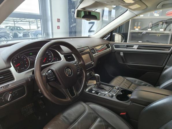 Volkswagen Touareg II Рестайлинг с пробегом 2015 года, цена 2 750 000 рублей, 187680 км, внедорожник, Автокод Объявления