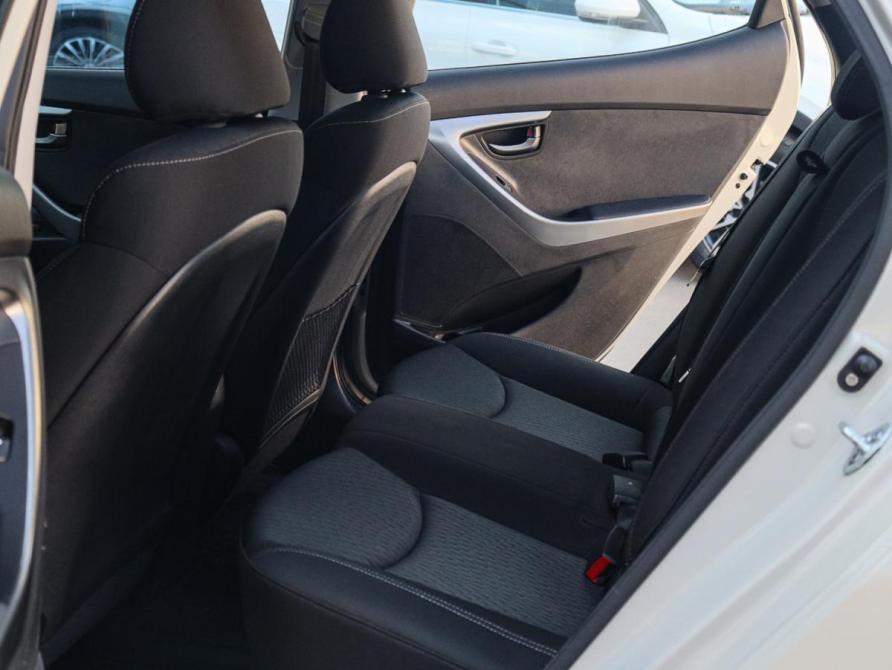 Hyundai Elantra V (MD) Москва  - изображение 8
