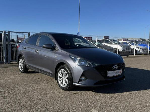 Hyundai Solaris II Рестайлинг с пробегом 2022 года, цена 1 575 264 рубля, 121826 км, седан, Автокод Объявления