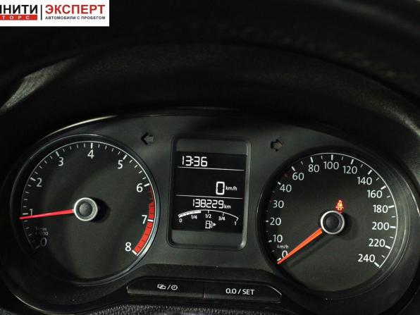 Volkswagen Polo V Рестайлинг с пробегом 2018 года, цена 1 187 000 рублей, 138226 км, седан, Автокод Объявления