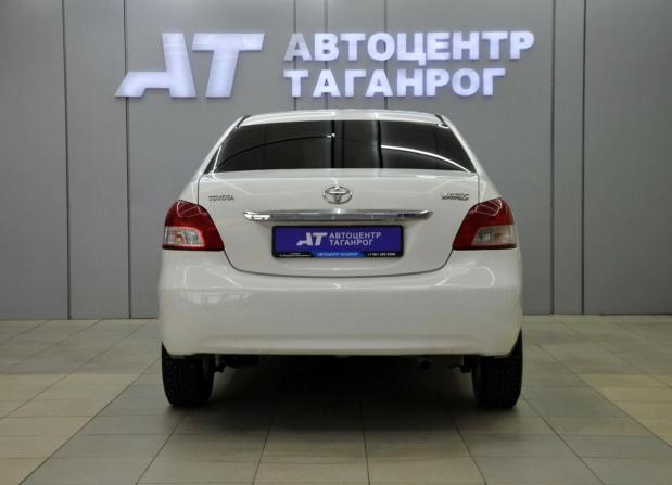 Toyota Yaris II с пробегом 2007 года, цена 685 000 рублей, 235000 км, седан, Автокод Объявления