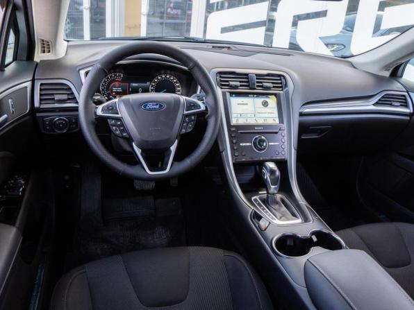 Ford Mondeo V с пробегом 2018 года, цена 1 820 000 рублей, 100434 км, седан, Автокод Объявления
