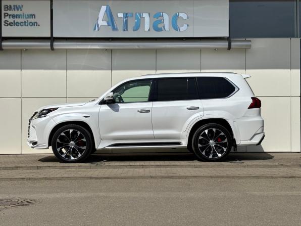 Lexus LX III Рестайлинг 2 с пробегом 2017 года, цена 7 990 000 рублей, 159397 км, внедорожник, Автокод Объявления