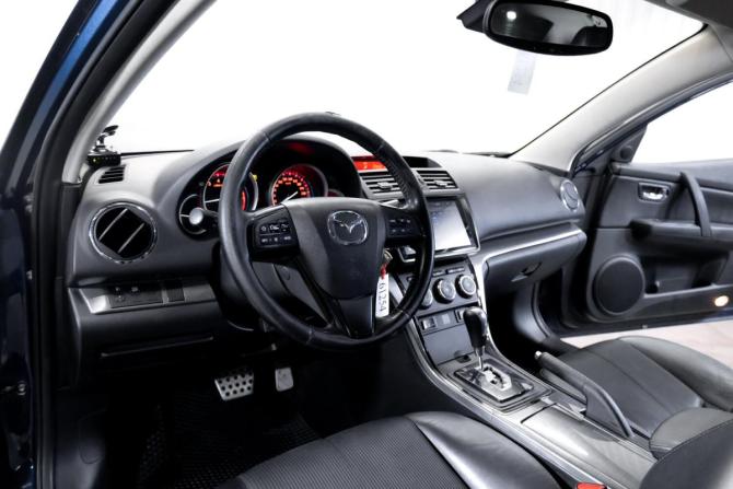 Mazda 6 II (GH) Рестайлинг с пробегом 2011 года, цена 979 000 рублей, 240729 км, седан, Автокод Объявления
