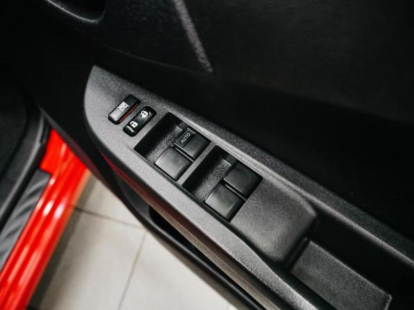 Toyota Ractis II с пробегом 2015 года, цена 849 000 рублей, 112267 км, хэтчбек, Автокод Объявления
