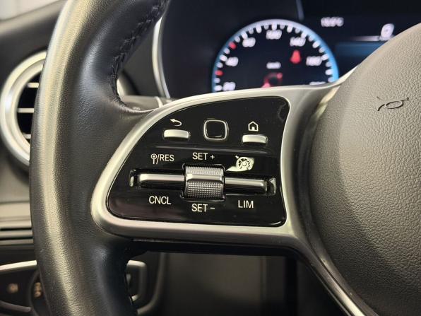 Mercedes-Benz GLC I (X253) Рестайлинг с пробегом 2022 года, цена 5 790 000 рублей, 59909 км, внедорожник, Автокод Объявления