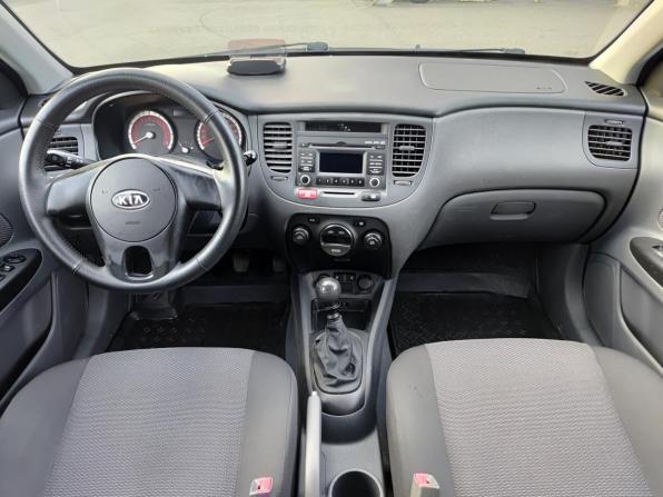 Kia Rio II Рестайлинг с пробегом 2010 года, цена 409 000 рублей, 216495 км, хэтчбек, Автокод Объявления