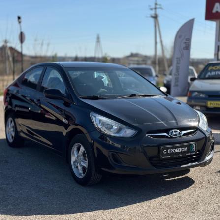 Hyundai Solaris I с пробегом 2013 года, цена 649 000 рублей, 187247 км, седан, Автокод Объявления