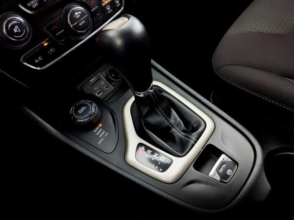 Jeep Cherokee V (KL) с пробегом 2014 года, цена 1 925 000 рублей, 71060 км, внедорожник, Автокод Объявления
