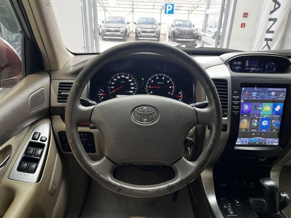 Toyota Land Cruiser Prado 120 Series Рестайлинг с пробегом 2007 года, цена 1 880 000 рублей, 374560 км, внедорожник, Автокод Объявления