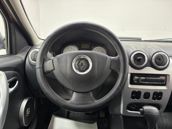 Renault Logan I Рестайлинг с пробегом 2012 года, цена 445 000 рублей, 195488 км, седан, Автокод Объявления