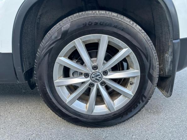 Volkswagen Tiguan I Рестайлинг с пробегом 2015 года, цена 1 425 000 рублей, 98405 км, внедорожник, Автокод Объявления