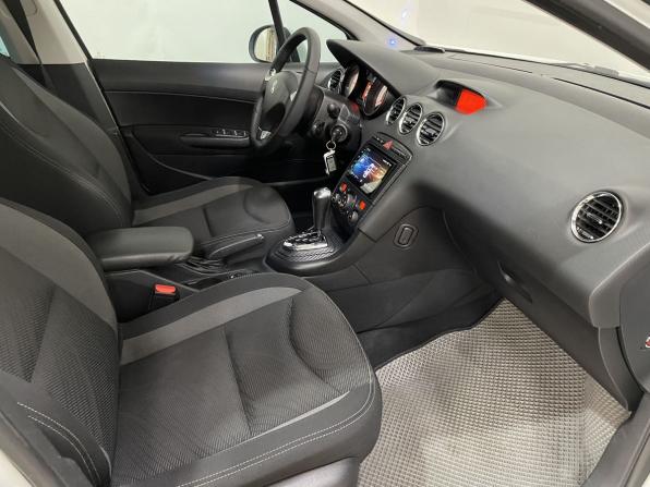 Peugeot 408 I с пробегом 2013 года, цена 570 000 рублей, 120478 км, седан, Автокод Объявления