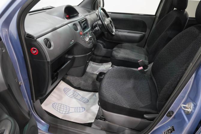 Toyota Sienta I Рестайлинг 1 с пробегом 2012 года, цена 899 000 рублей, 201000 км, компактвэн, Автокод Объявления