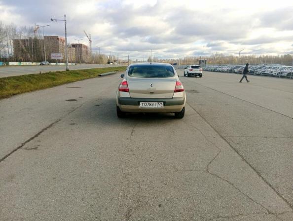 Renault Megane II Рестайлинг с пробегом 2006 года, цена 390 000 рублей, 125900 км, седан, Автокод Объявления
