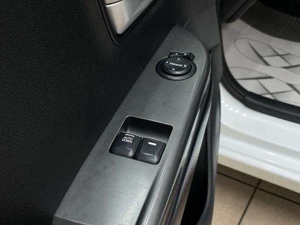 Kia Rio III Рестайлинг с пробегом 2017 года, цена 1 170 000 рублей, 122969 км, седан, Автокод Объявления