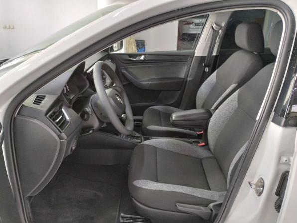 Skoda Rapid II с пробегом 2021 года, цена 1 650 000 рублей, 46305 км, лифтбек, Автокод Объявления