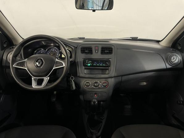 Renault Logan II Рестайлинг с пробегом 2019 года, цена 819 900 рублей, 103281 км, седан, Автокод Объявления