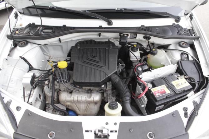 Renault Sandero I с пробегом 2013 года, цена 556 000 рублей, 99431 км, хэтчбек, Автокод Объявления